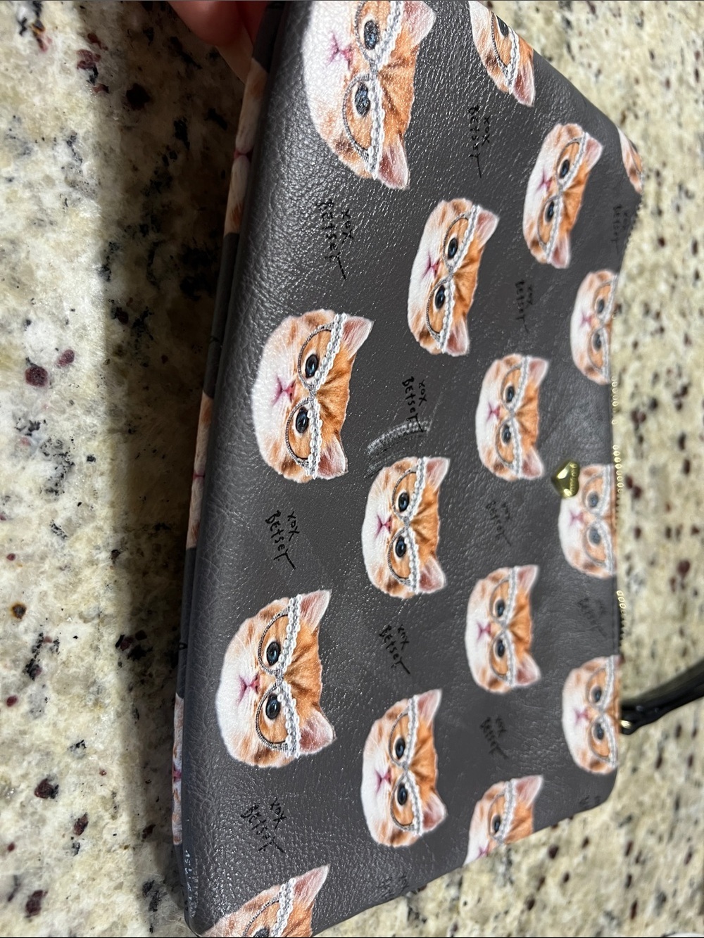 Betsey Johnson Black Wristlet with Orange Cat Faces - Picture 5 of 6